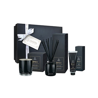 How Romantic! Deluxe Gift Hamper