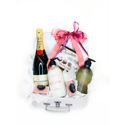 Moet Pamper Hamper